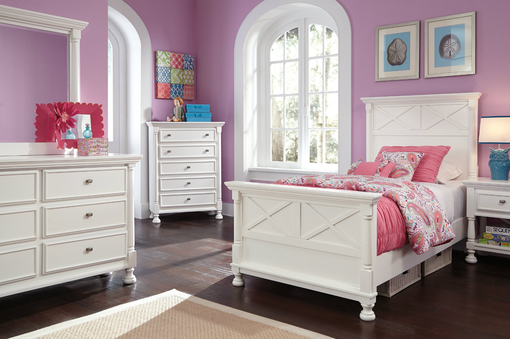 Kaslyn Twin Panel Bed