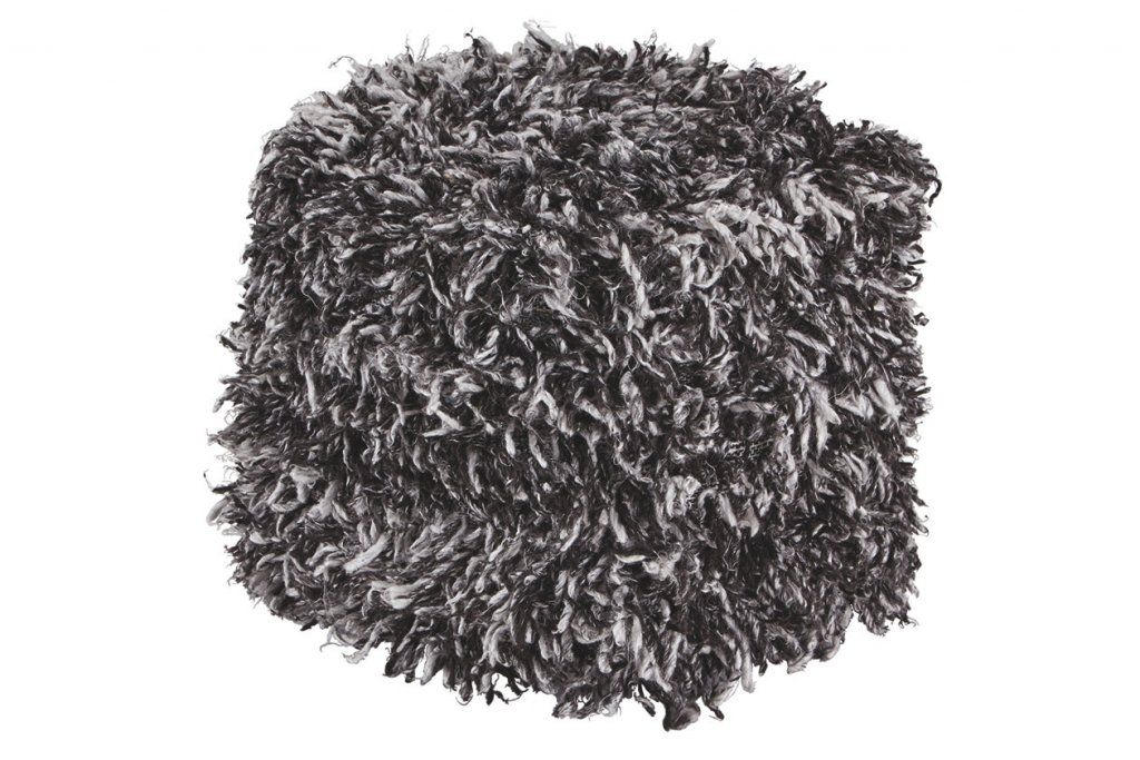 black pouf