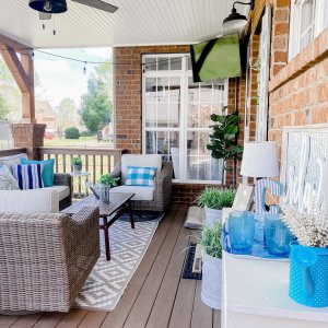 outdoor-party-hosting